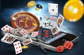 Experience Luxury Gaming at Royal Reels Online Casino